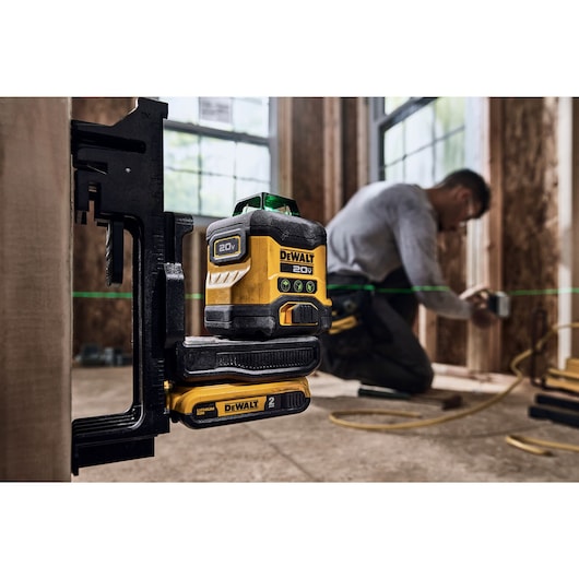 DEWALT DCLE34031B 20V 3 X 360 Line Laser - Green (TOOL ONLY)